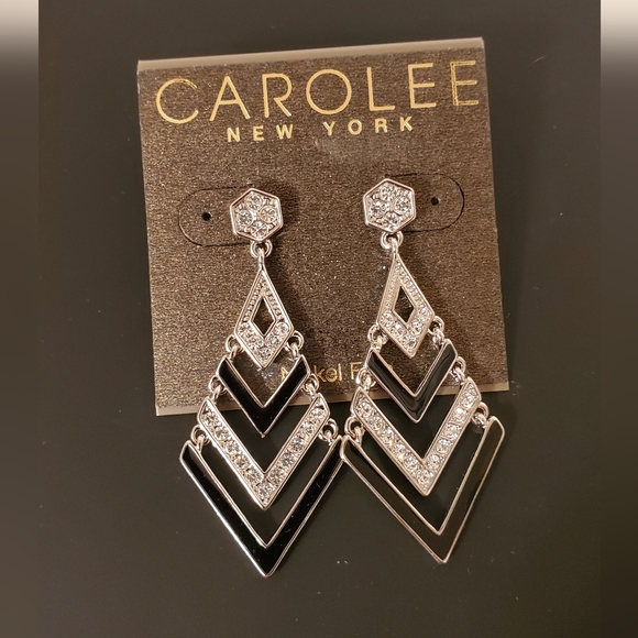 New! Carolee New York Silver/Black Chevron Dangling Earrings - Picture 1 of 3